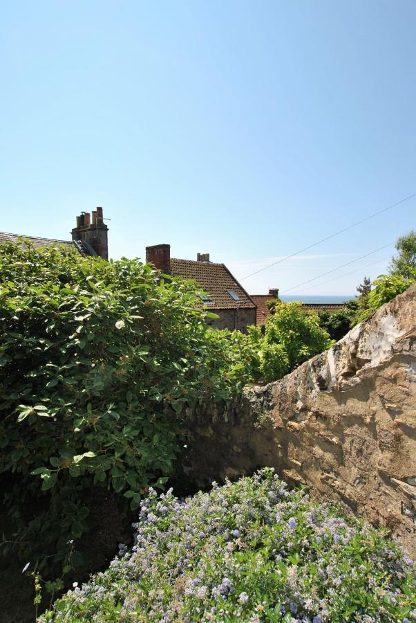 The Cottage By The Harbour St Monans Saint Monance Exterior photo